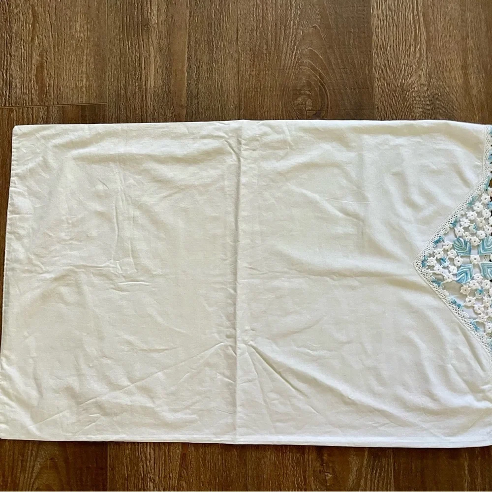 Elegant White Pillowcase with Blue Embroidery 19/31 inches